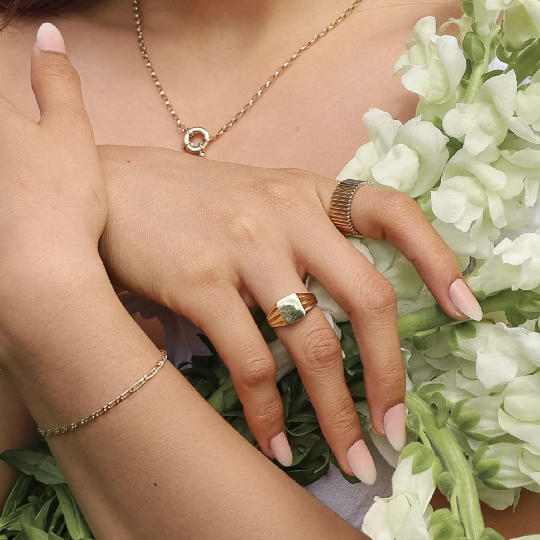 Signet Ring | 9ct Solid Gold Glasâje