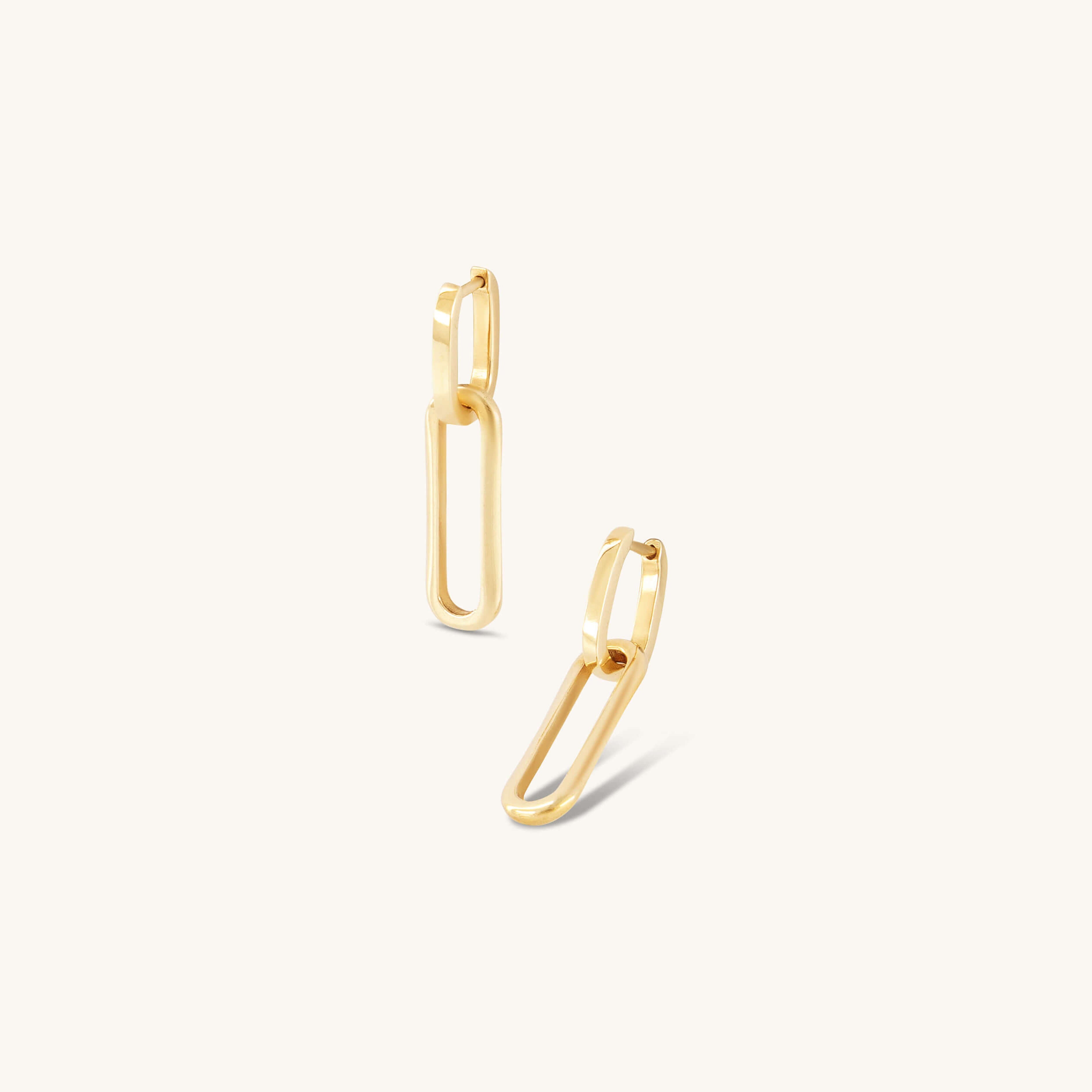Glasâje Paperclip Earrings in 9ct solid gold feature a minimalist, elongated design, shown on a plain light background—ideal for versatile styling.